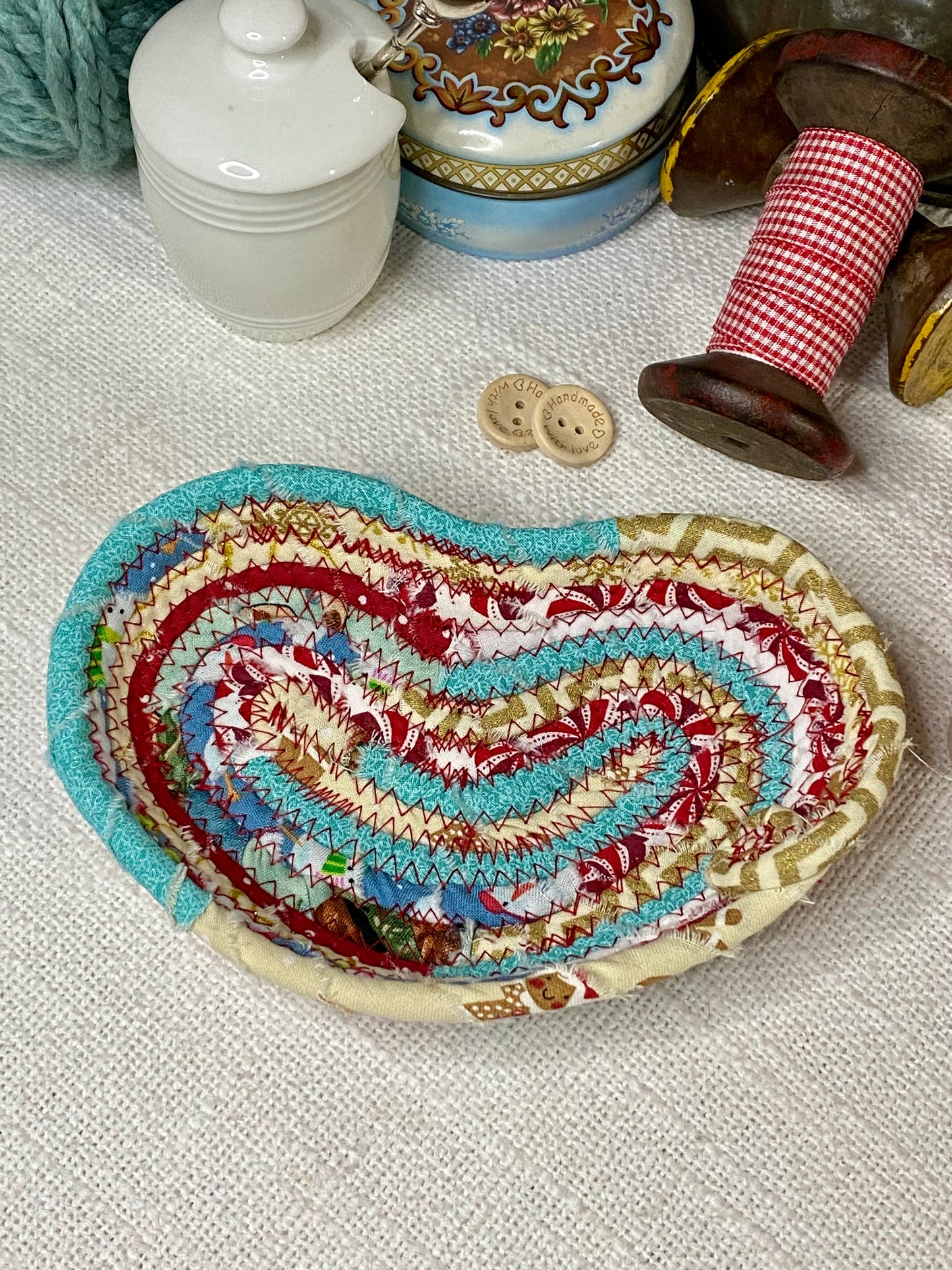 Sweetheart 6" Heart Shaped Saucer