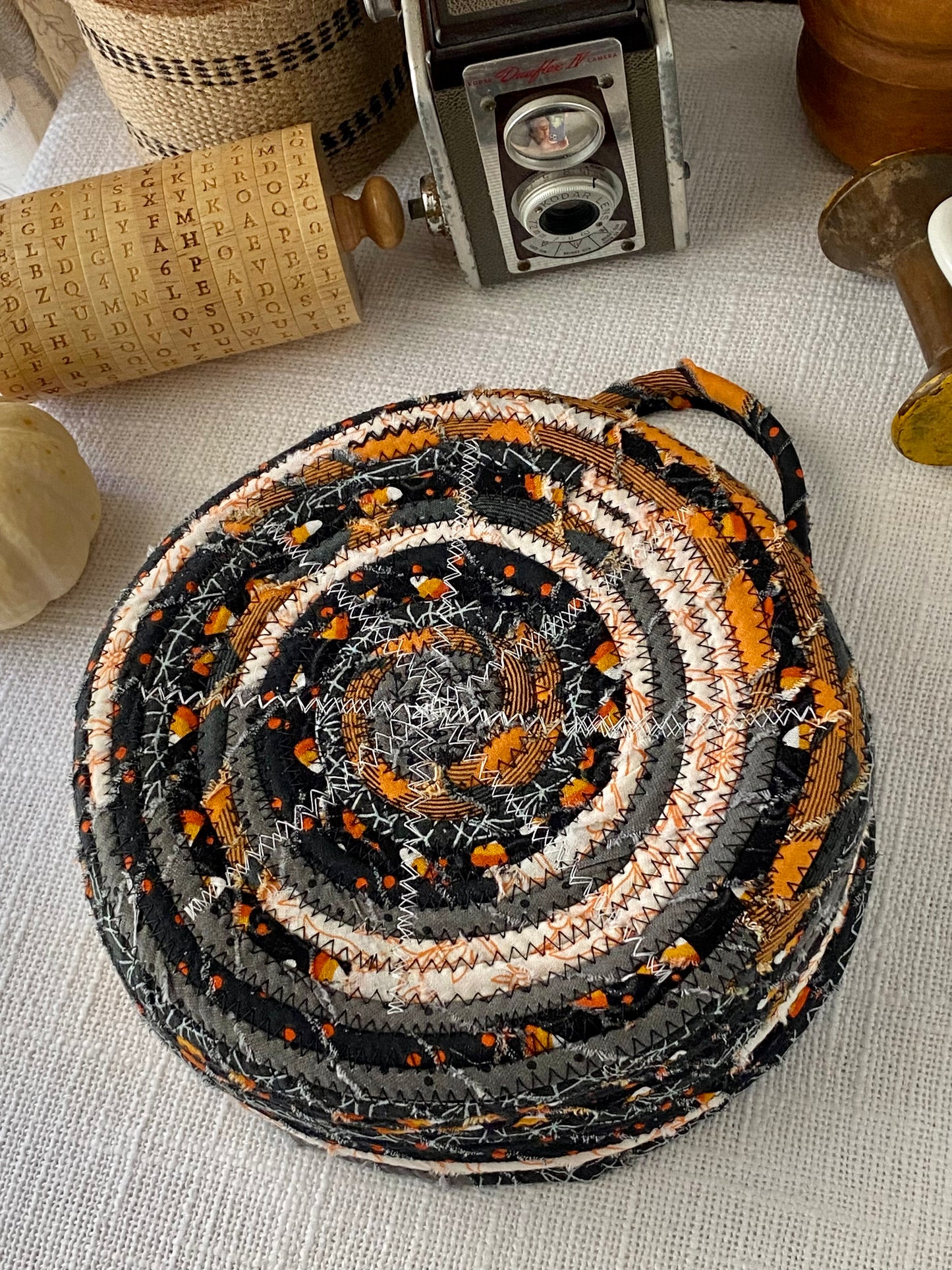 8” Shallow Gathering Basket #1958