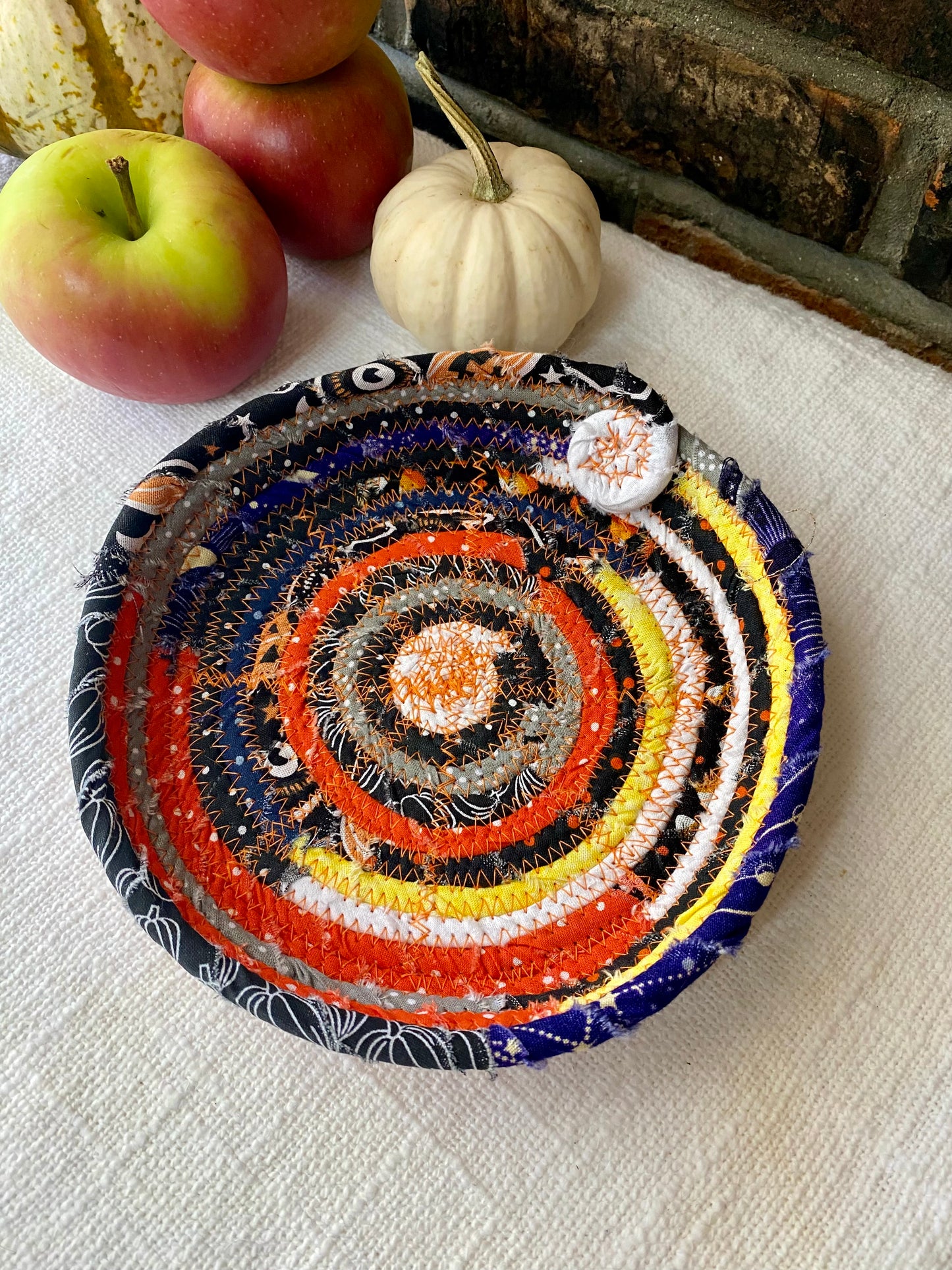 Halloween 6” Medium Saucer Style Trivet and Set of Two Coasters - Holiday