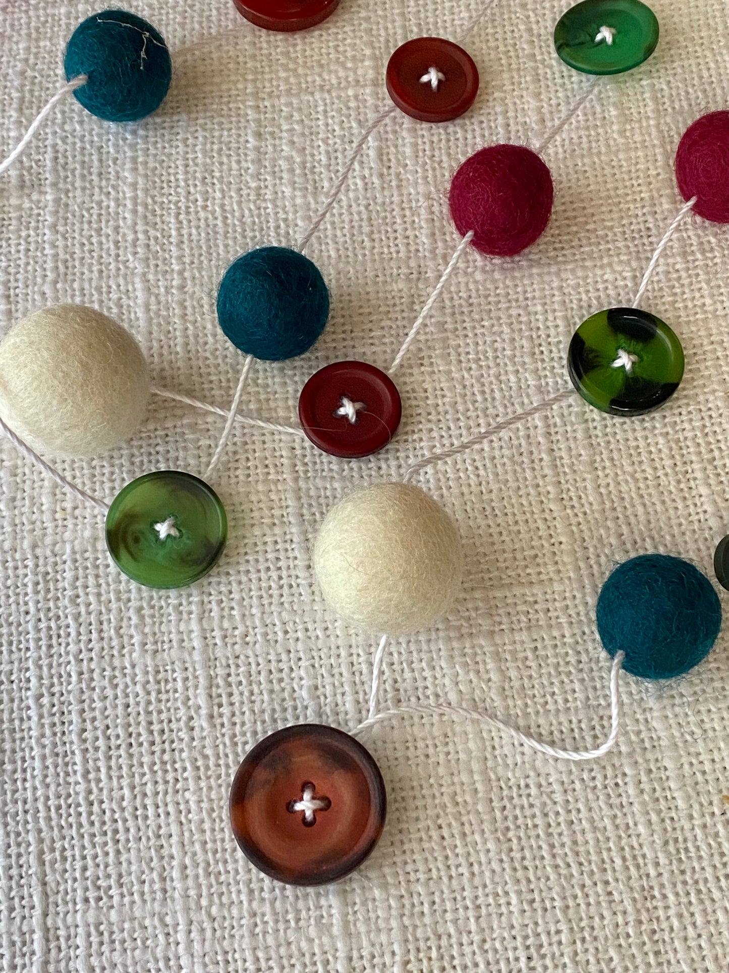 6' Felted Wool Ball and Button Garland - 16 wool balls + 16 buttons