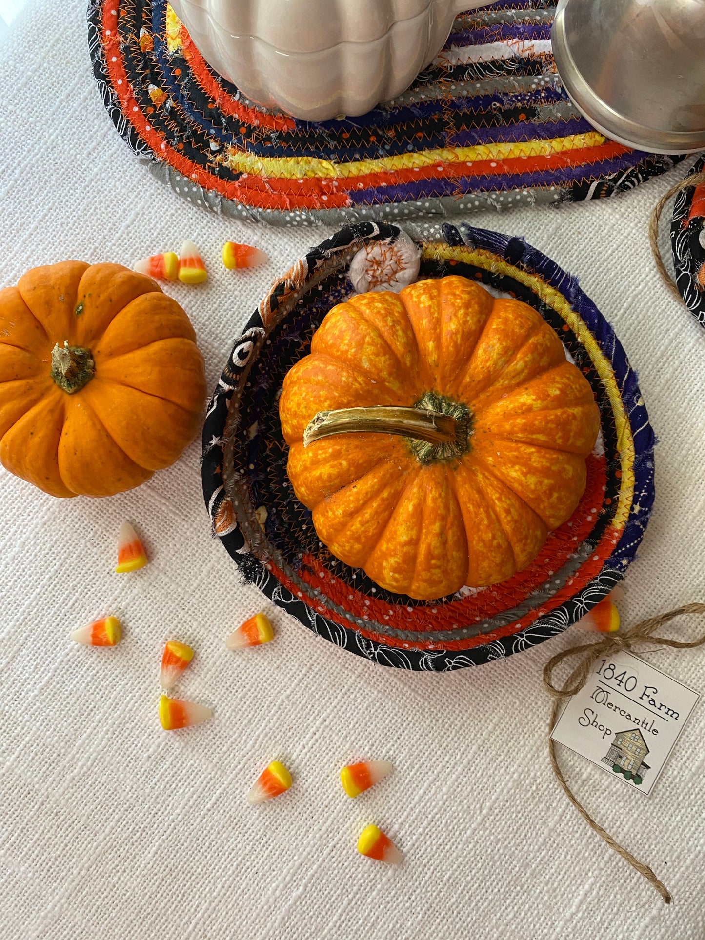 Halloween - 6” Medium Saucer Style Trivet