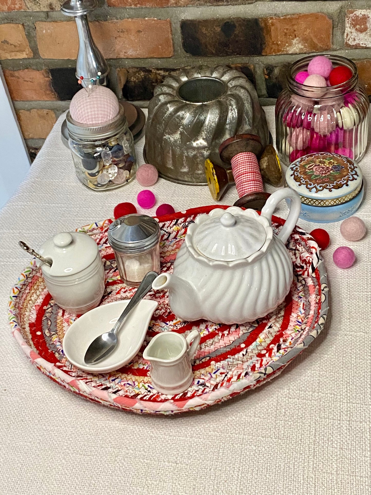 12” Heart Shaped Saucer Trivet