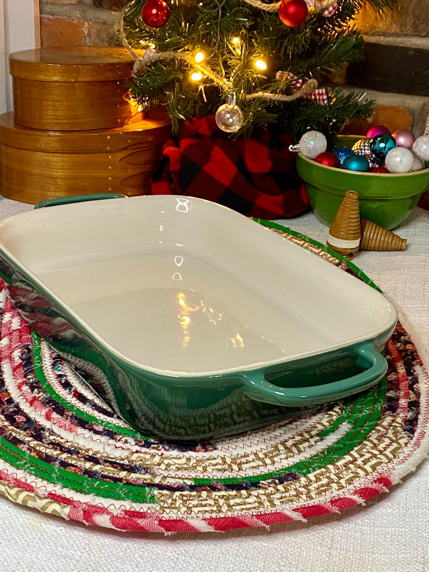 16 x 20 Oblong Trivet - Holiday 2024