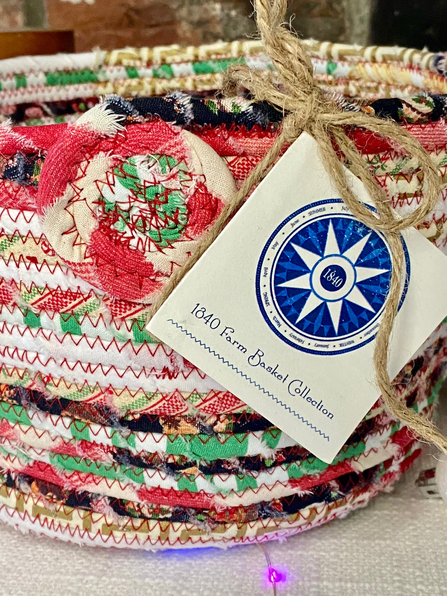 Tannenbaum Basket #2011 - Holiday 2024
