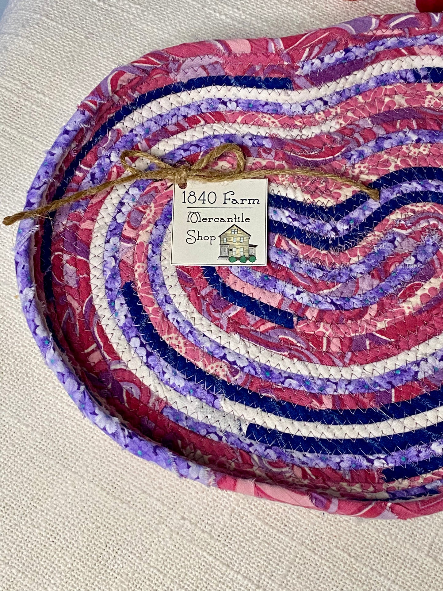12” Heart Shaped Saucer Trivet