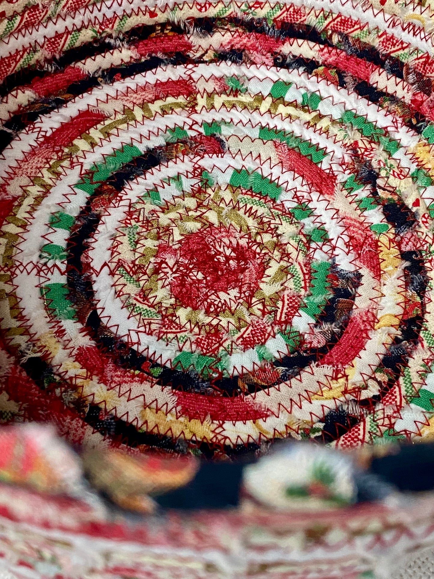 Tannenbaum Basket #2011 - Holiday 2024
