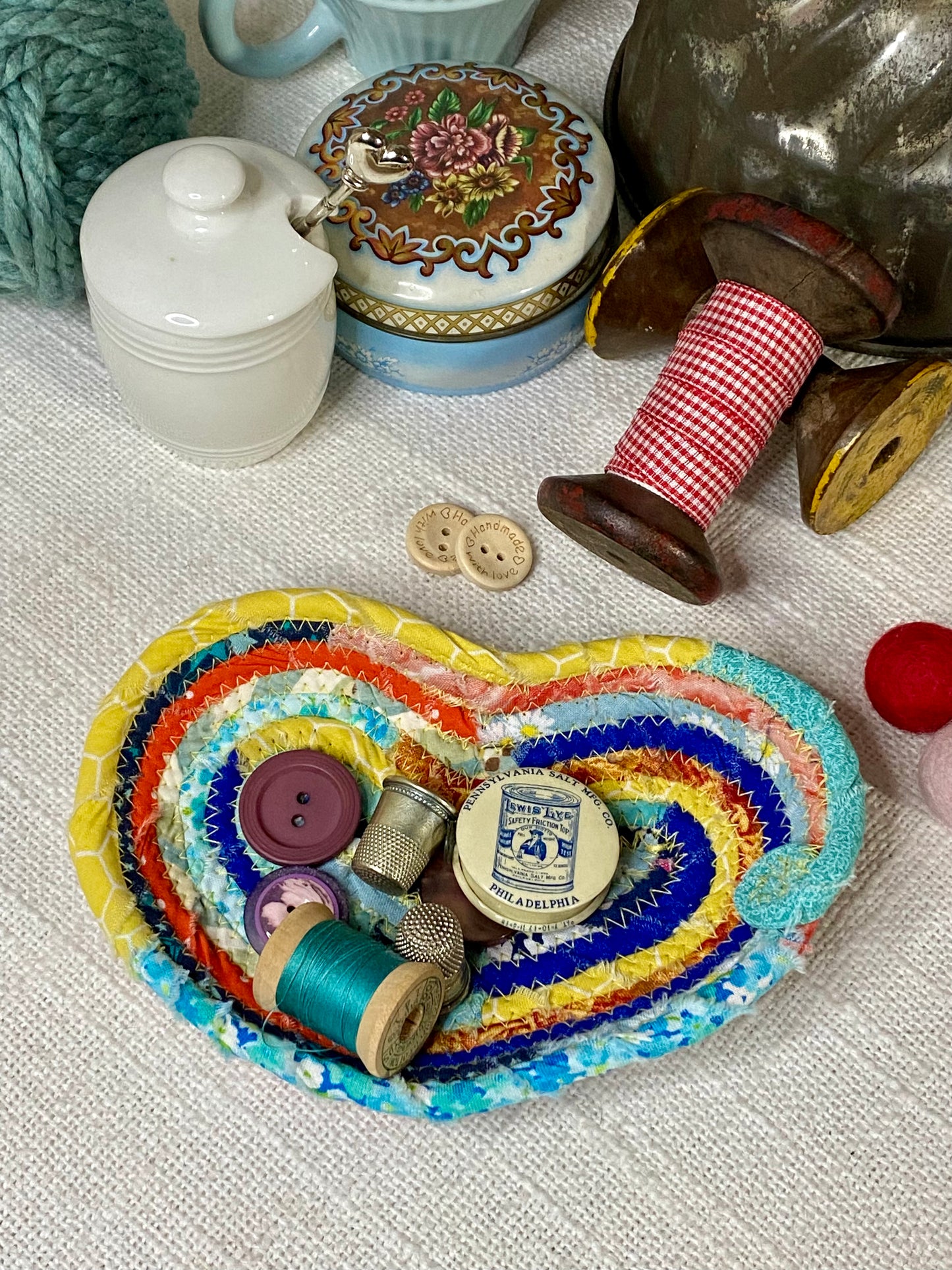 Sweetheart 6" Heart Shaped Saucer - Valentine's Day 2025