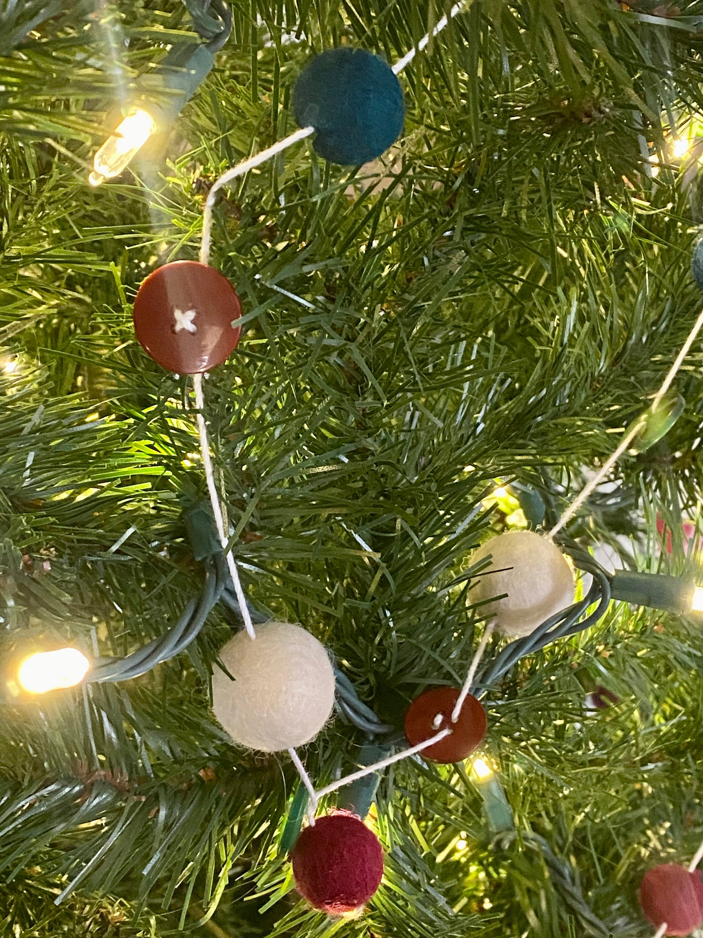 6' Felted Wool Ball and Button Garland - 16 wool balls + 16 buttons