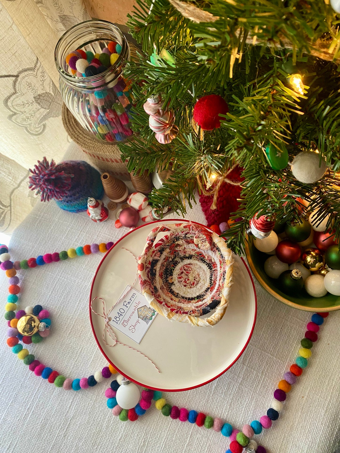 Miniature Egg Basket Ornament/Decoration - Holiday
