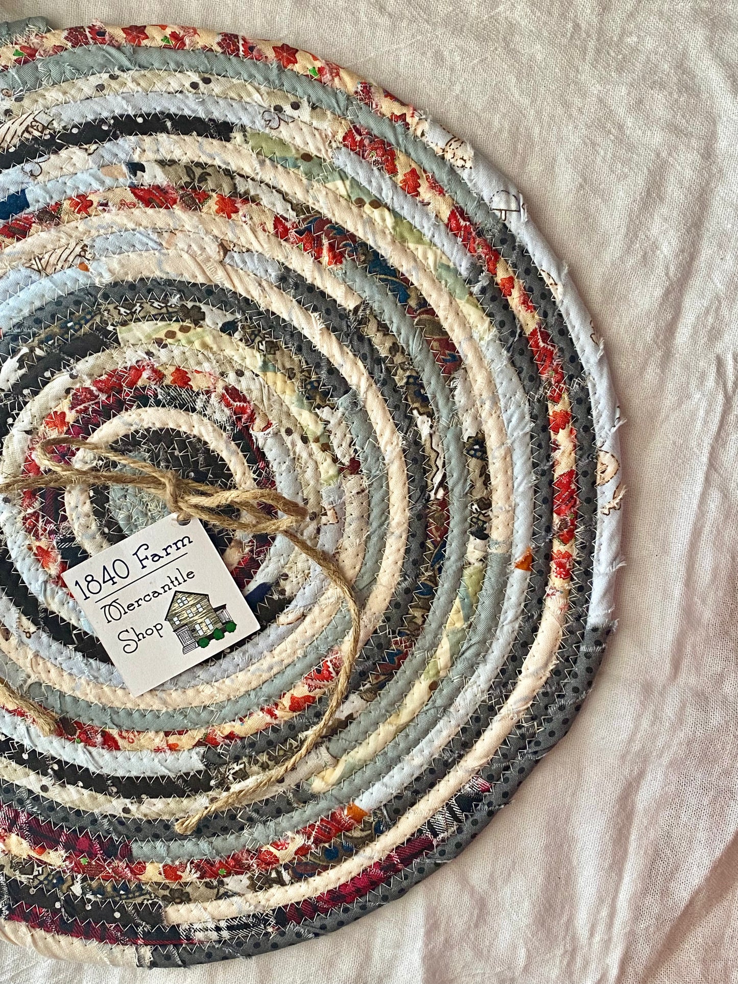 13” Large Flat Trivet