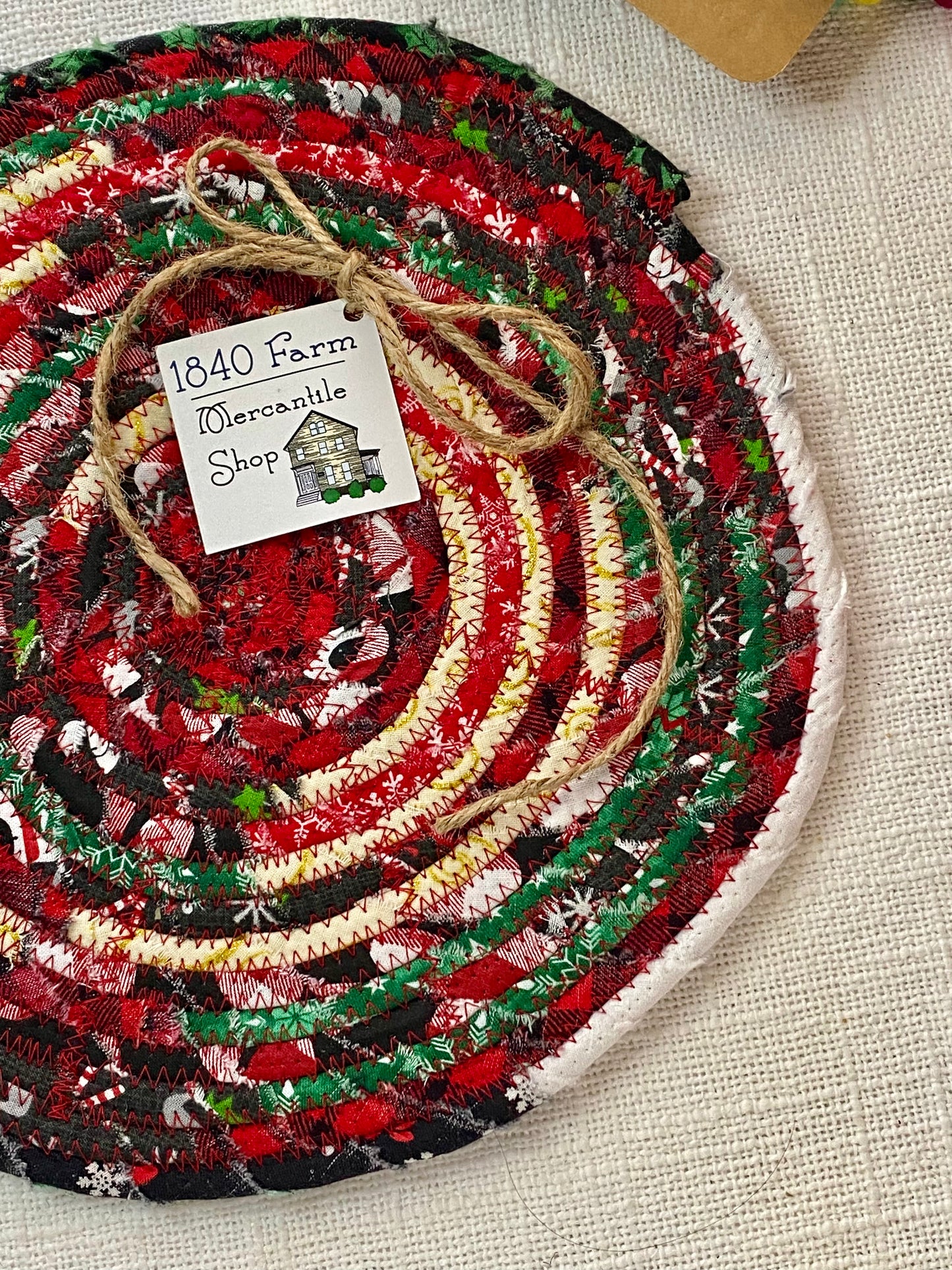 10” Large Flat Trivet - Holiday