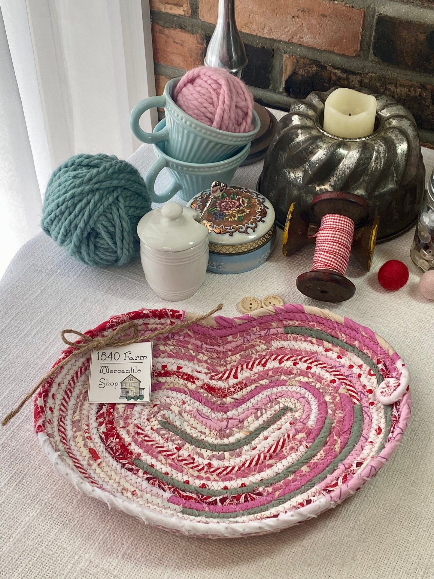 10” Heart Shaped Saucer Trivet