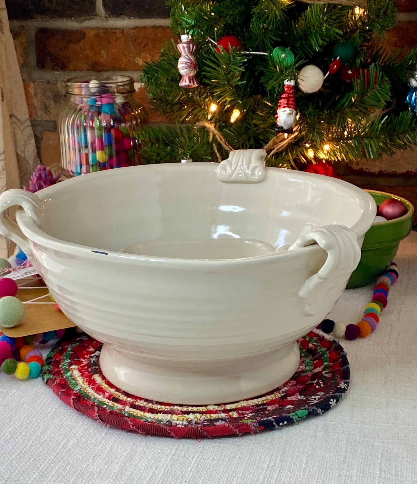 10” Large Flat Trivet - Holiday