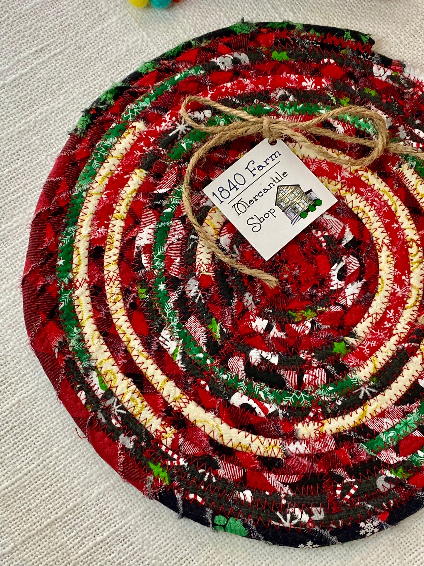 10” Large Flat Trivet - Holiday