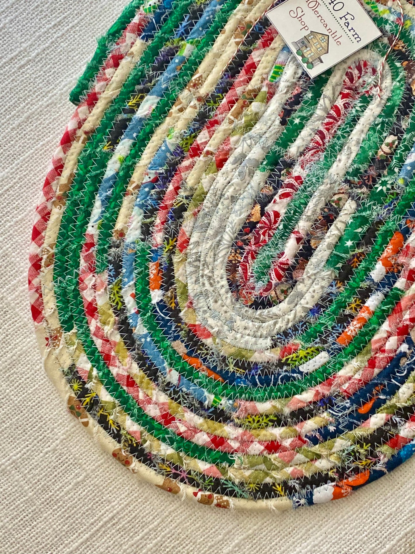 10” x 15" Extra Large Oval Flat Trivet- Holiday