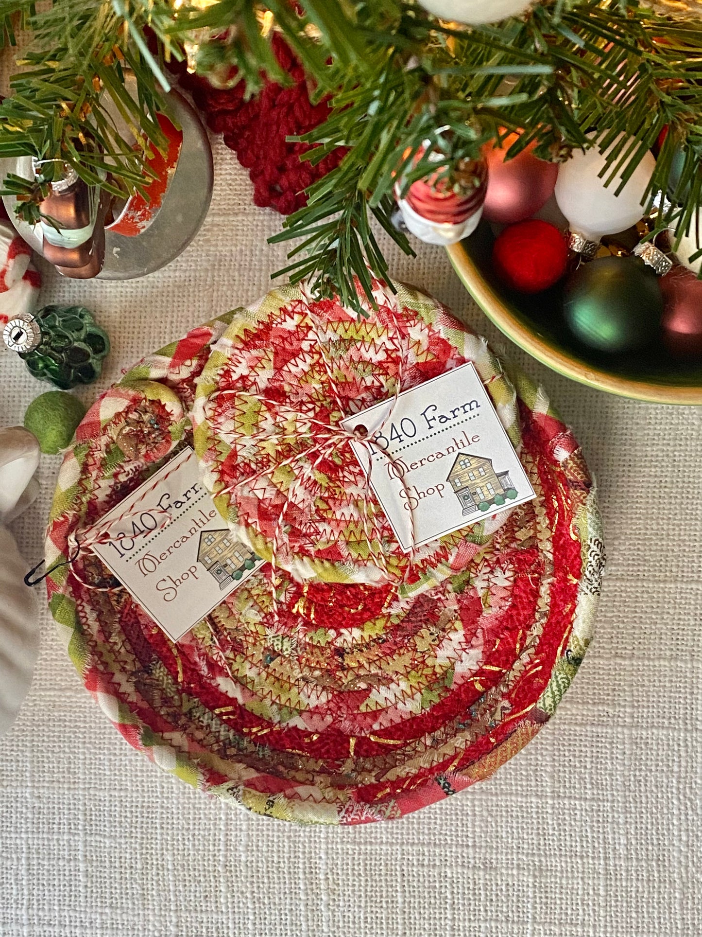 6” Medium Saucer Style Trivet and Set of Two Coasters