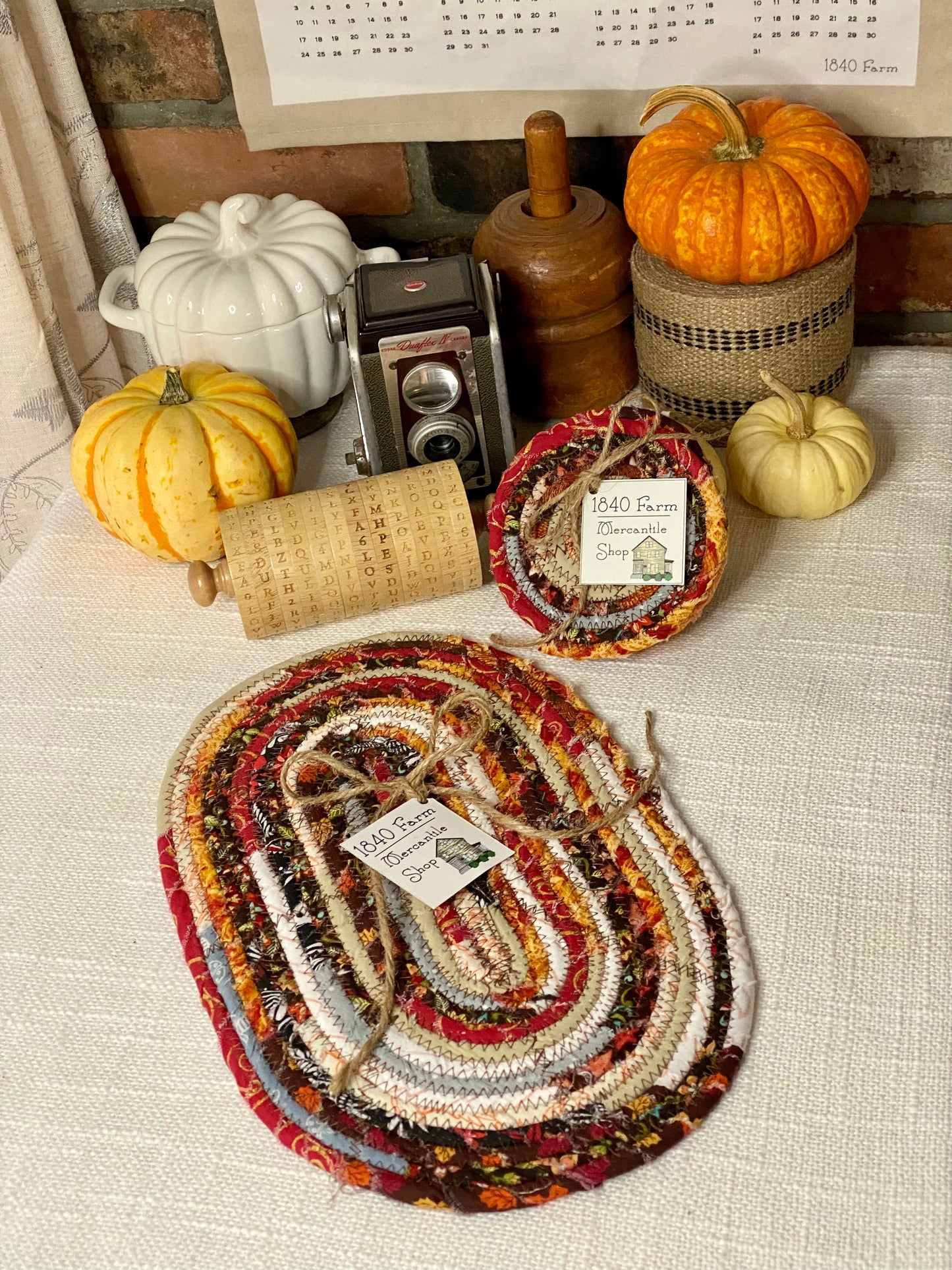 Fall Set- 8” x 12" Oval Trivet and Set of Four Coasters