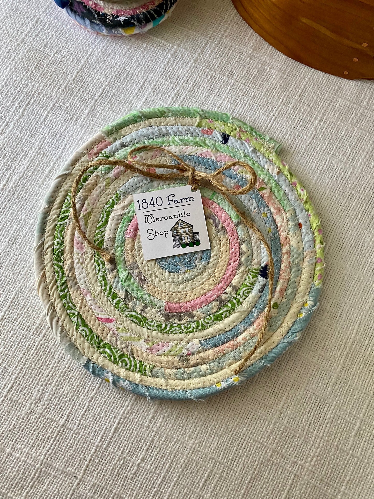 8” Large Flat Trivet