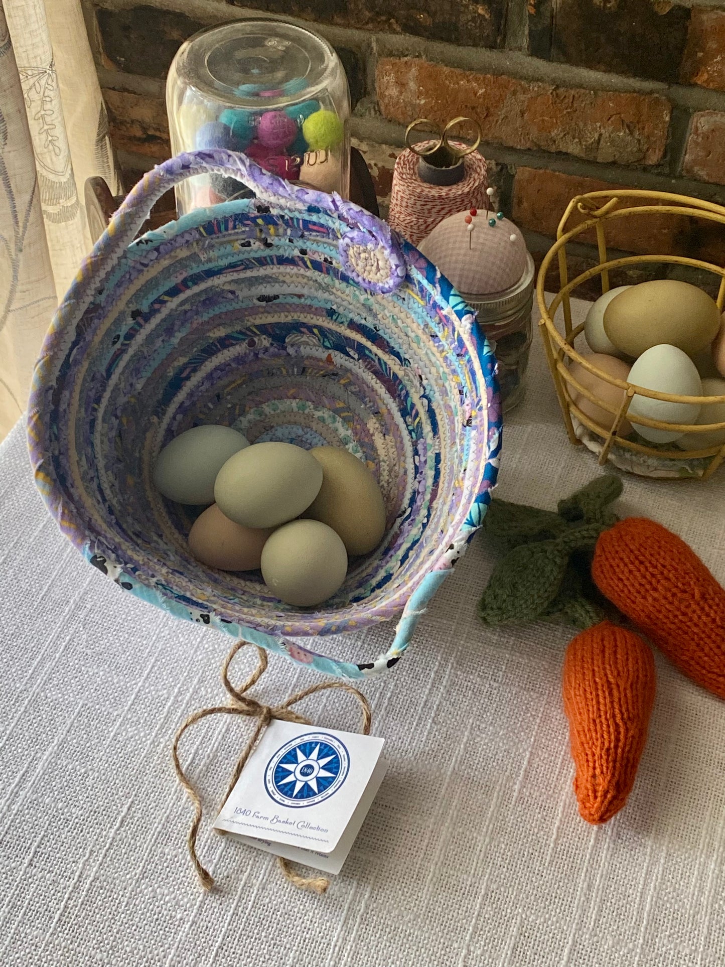 Medium Egg Basket #1942