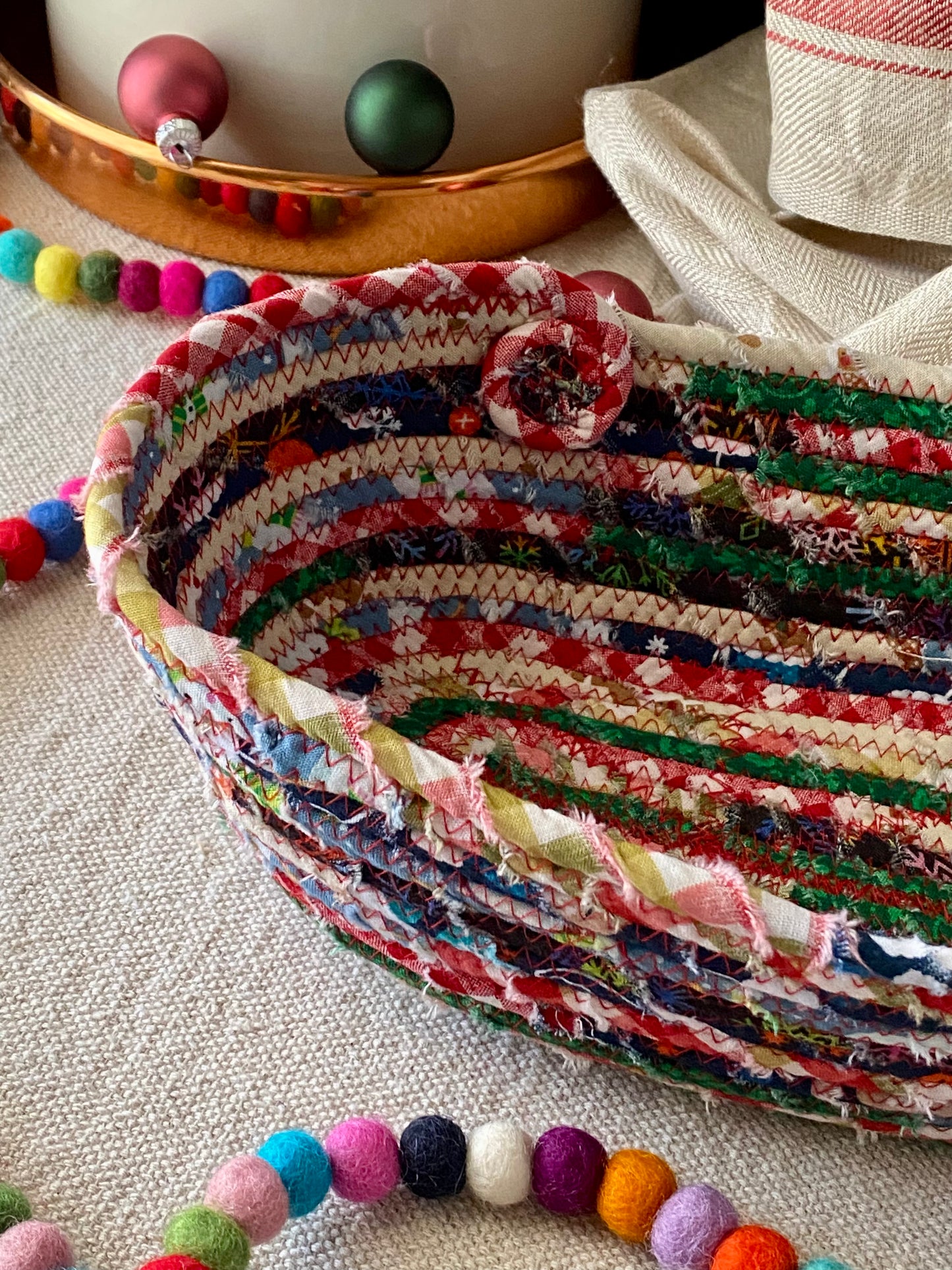 Small Holiday Harvest Basket #1902
