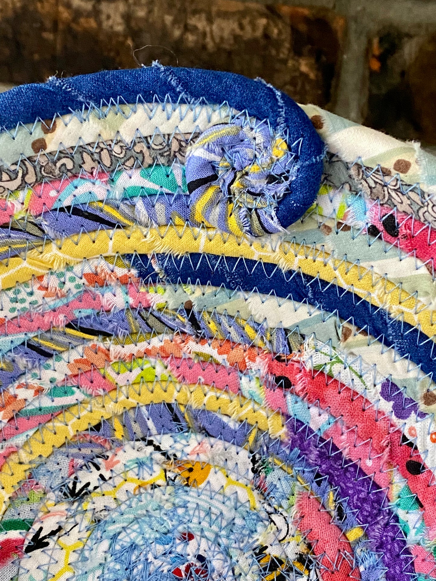 Small Table Basket #1940 - Spring 2025