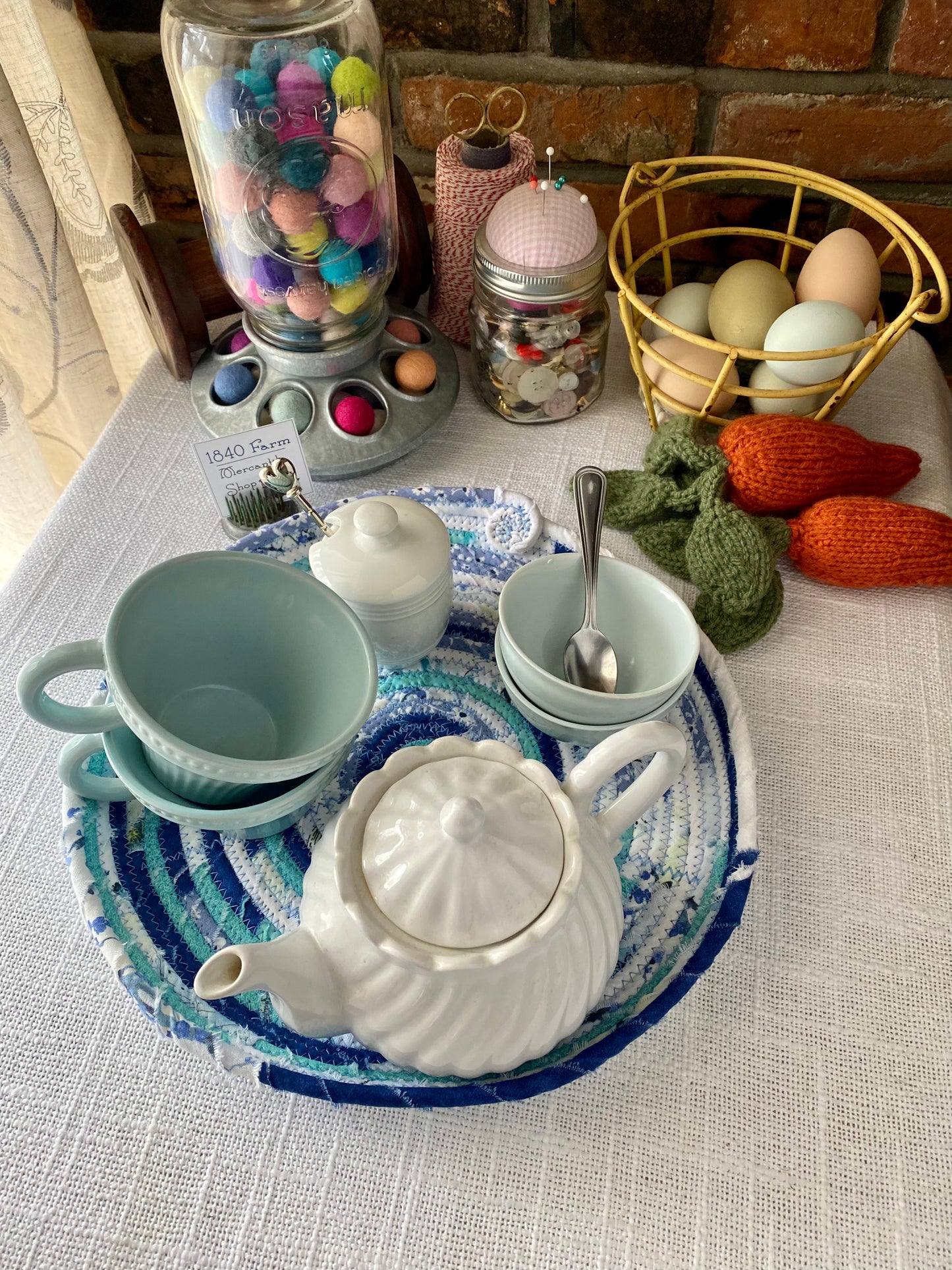 10” Extra Large Saucer Style Trivet
