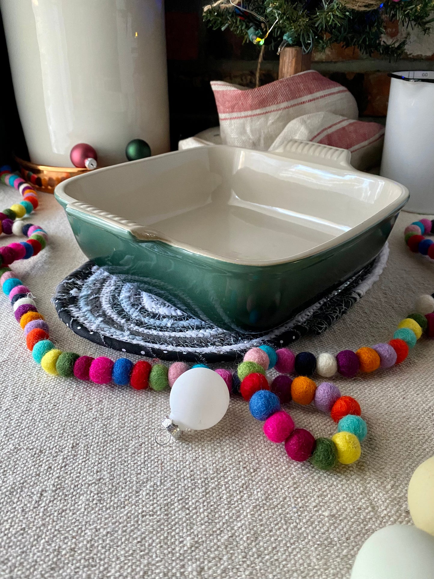 8” x 12" Oval Flat Trivet