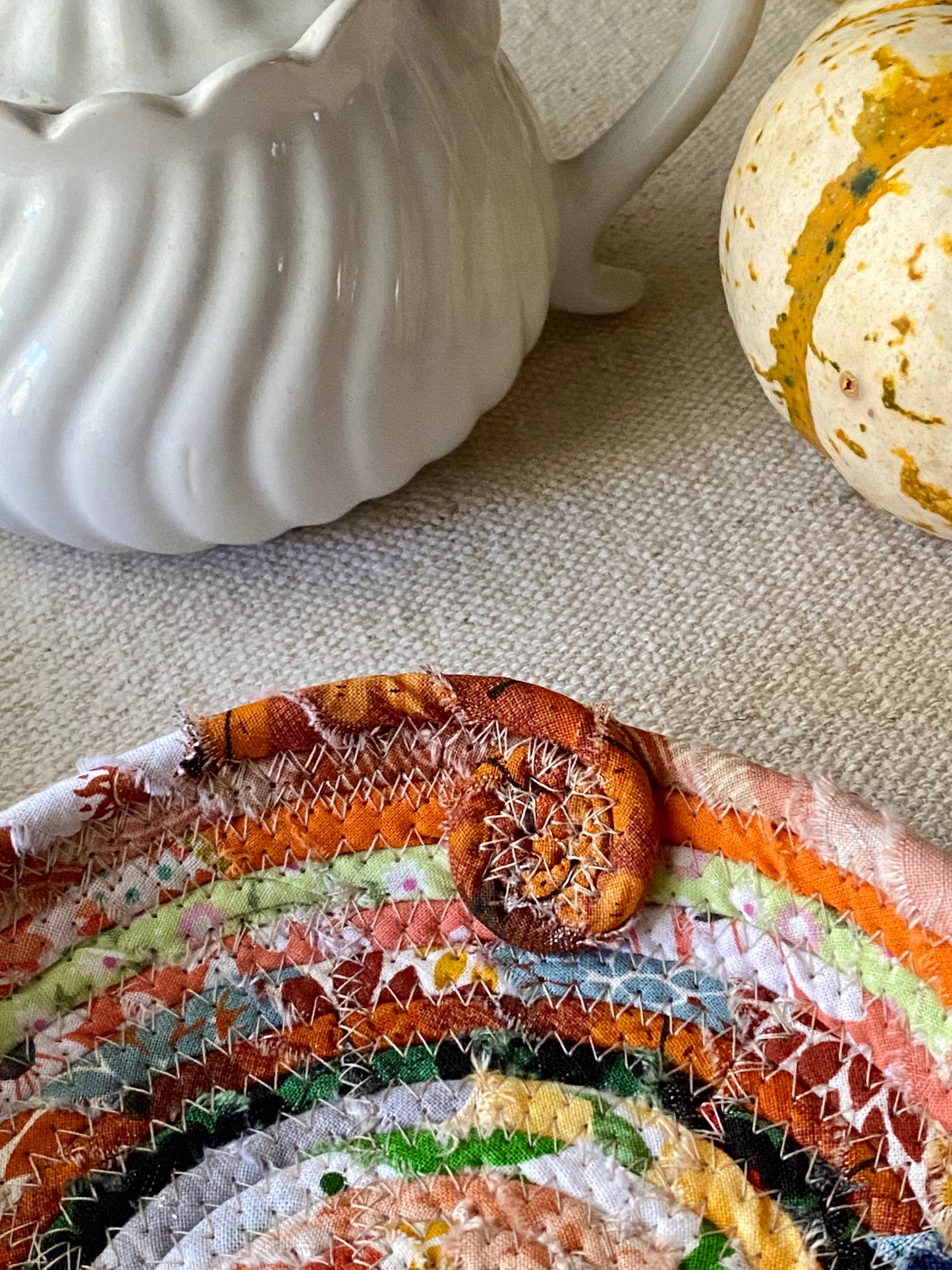 6” Medium Saucer Style Trivet - Fall