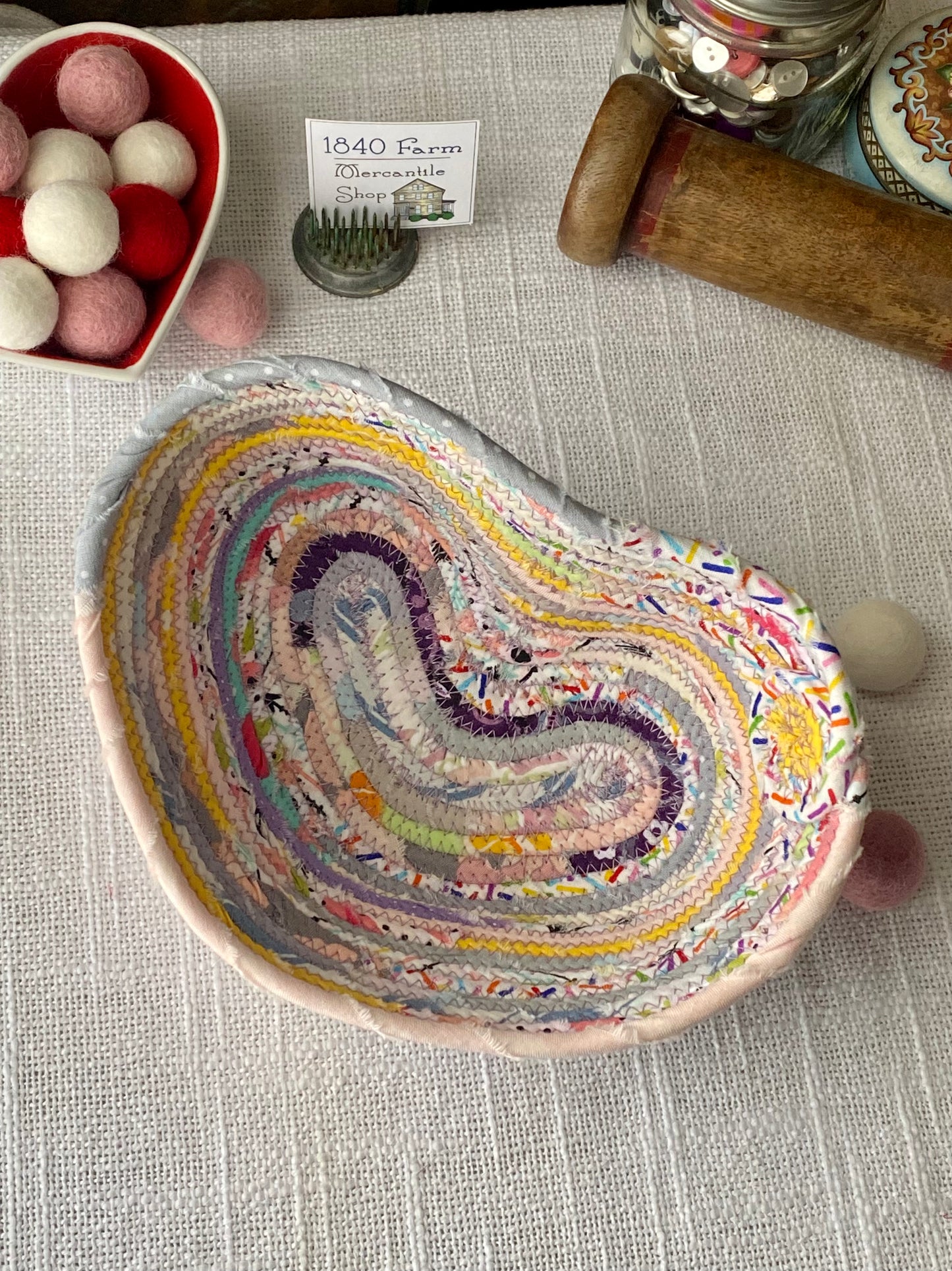 Medium Heart Shaped Table Basket #1915