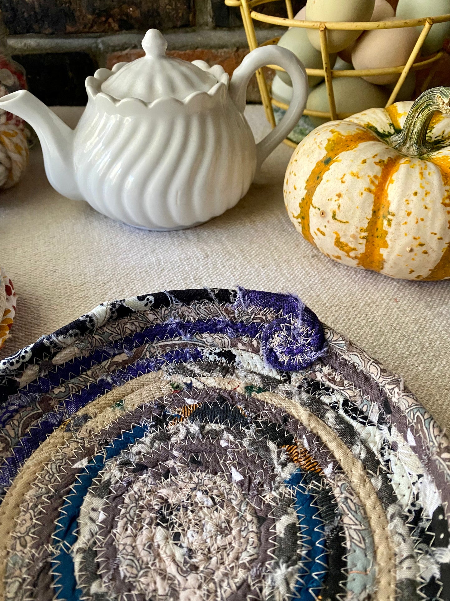 6” Medium Saucer Style Trivet - Fall