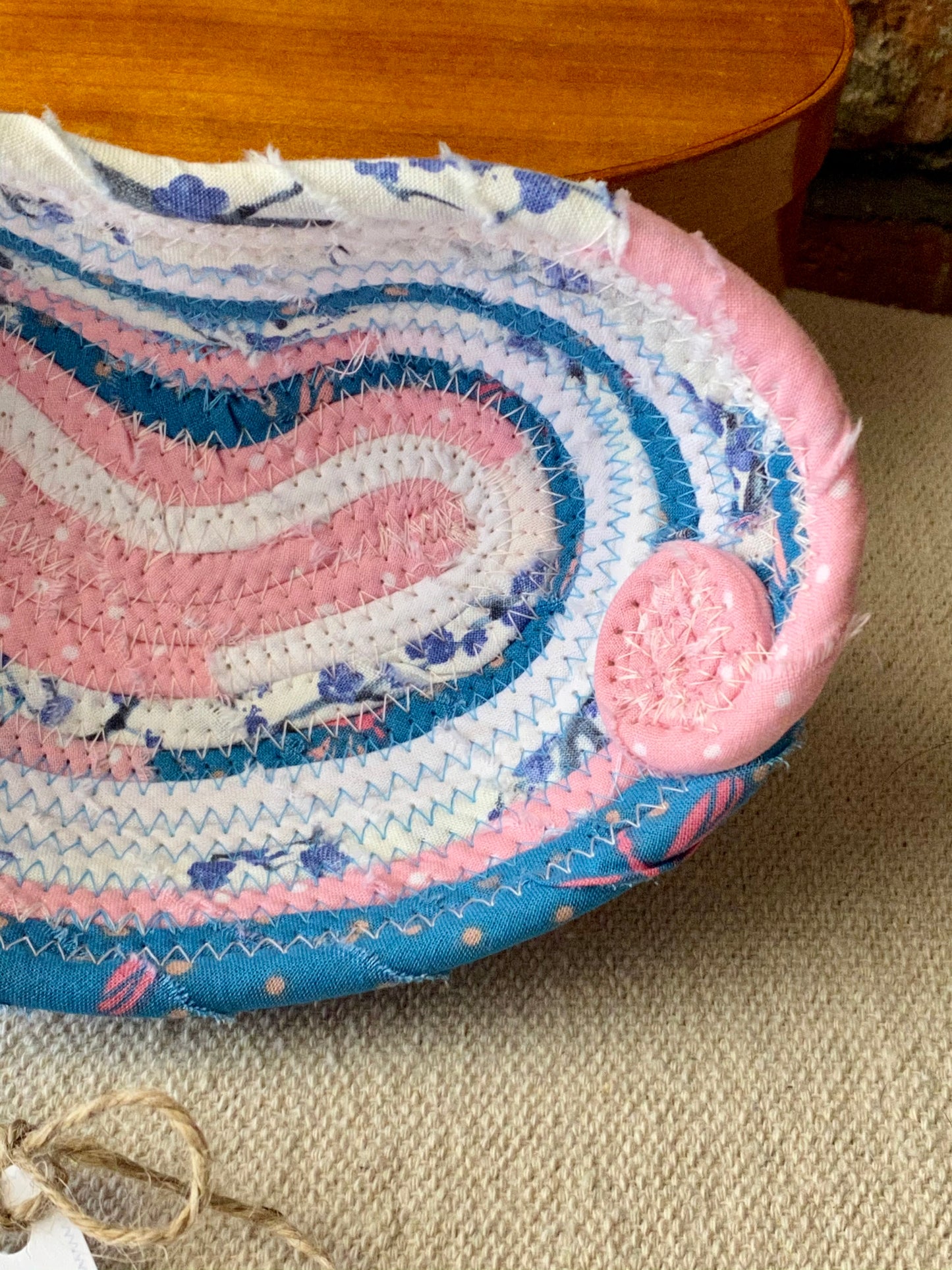 Small Heart Shaped Basket #1812