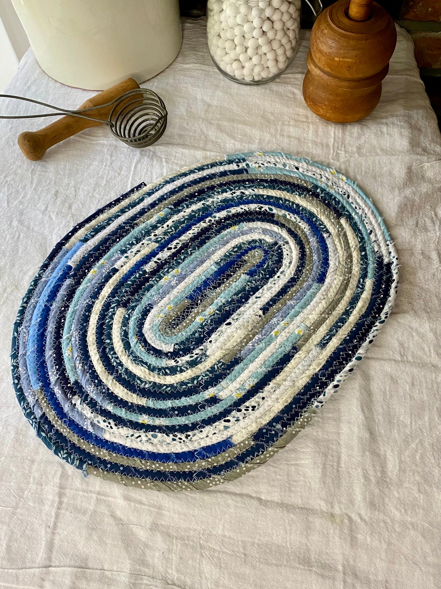 Oval Placemat and Coaster Set (2 each) - Blues