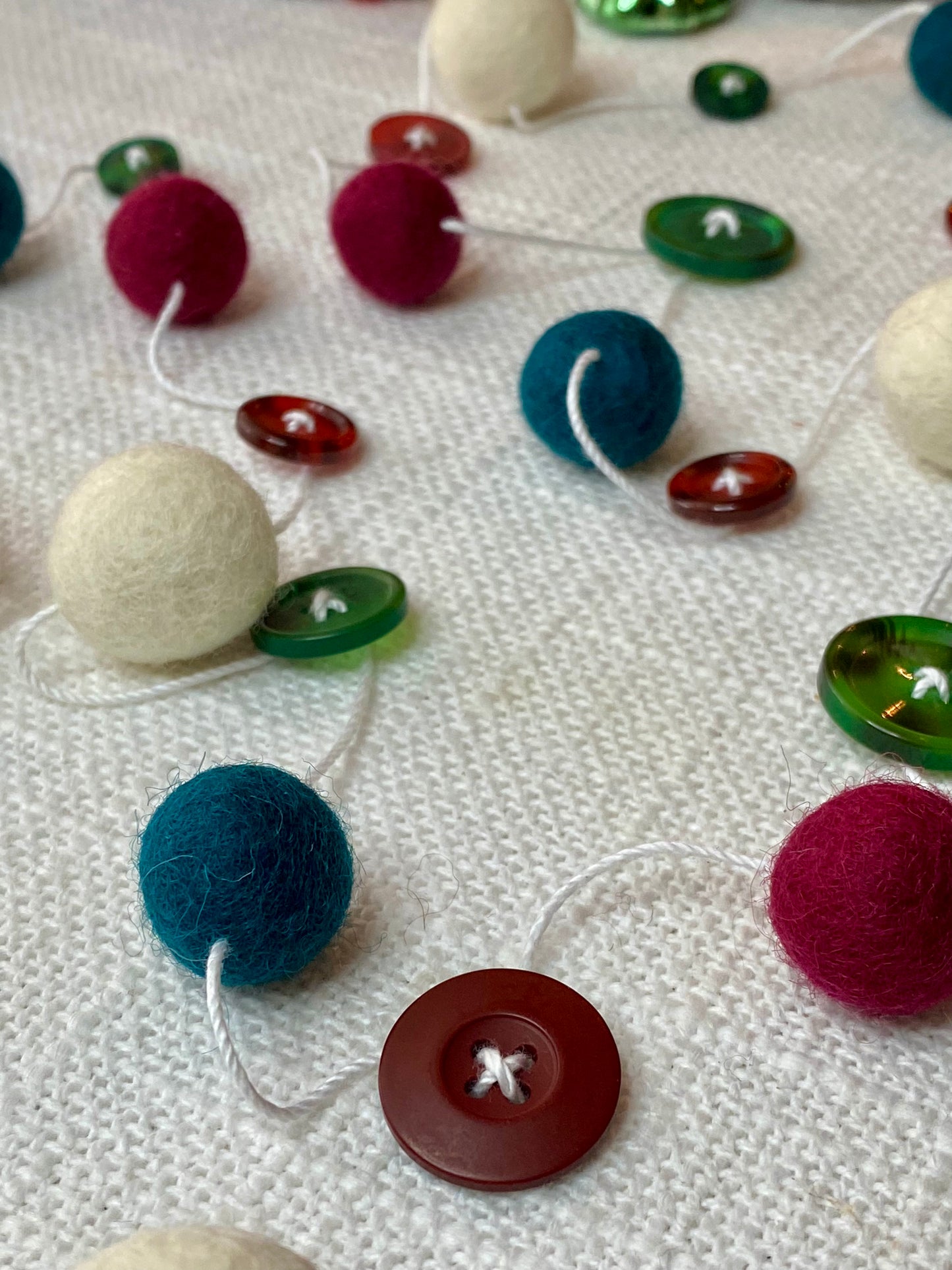 6' Felted Wool Ball and Button Garland - 16 wool balls + 16 buttons