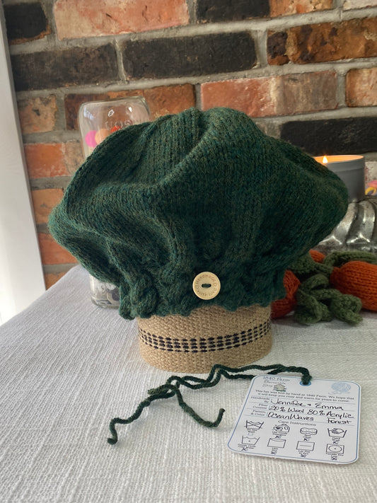 Ocean Waves Hat in Wool Blend - Forest