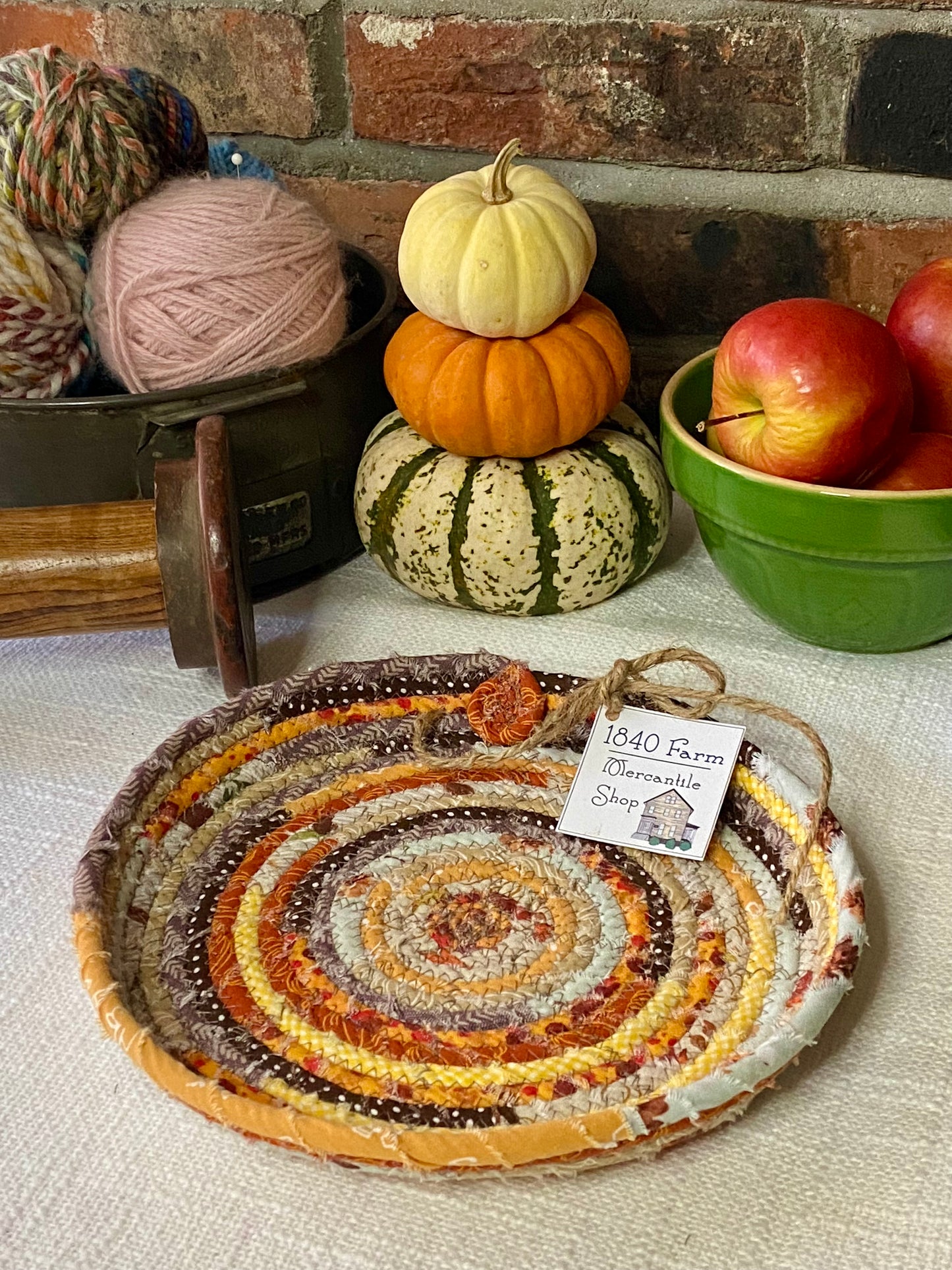 8” Saucer Style Trivet - Fall