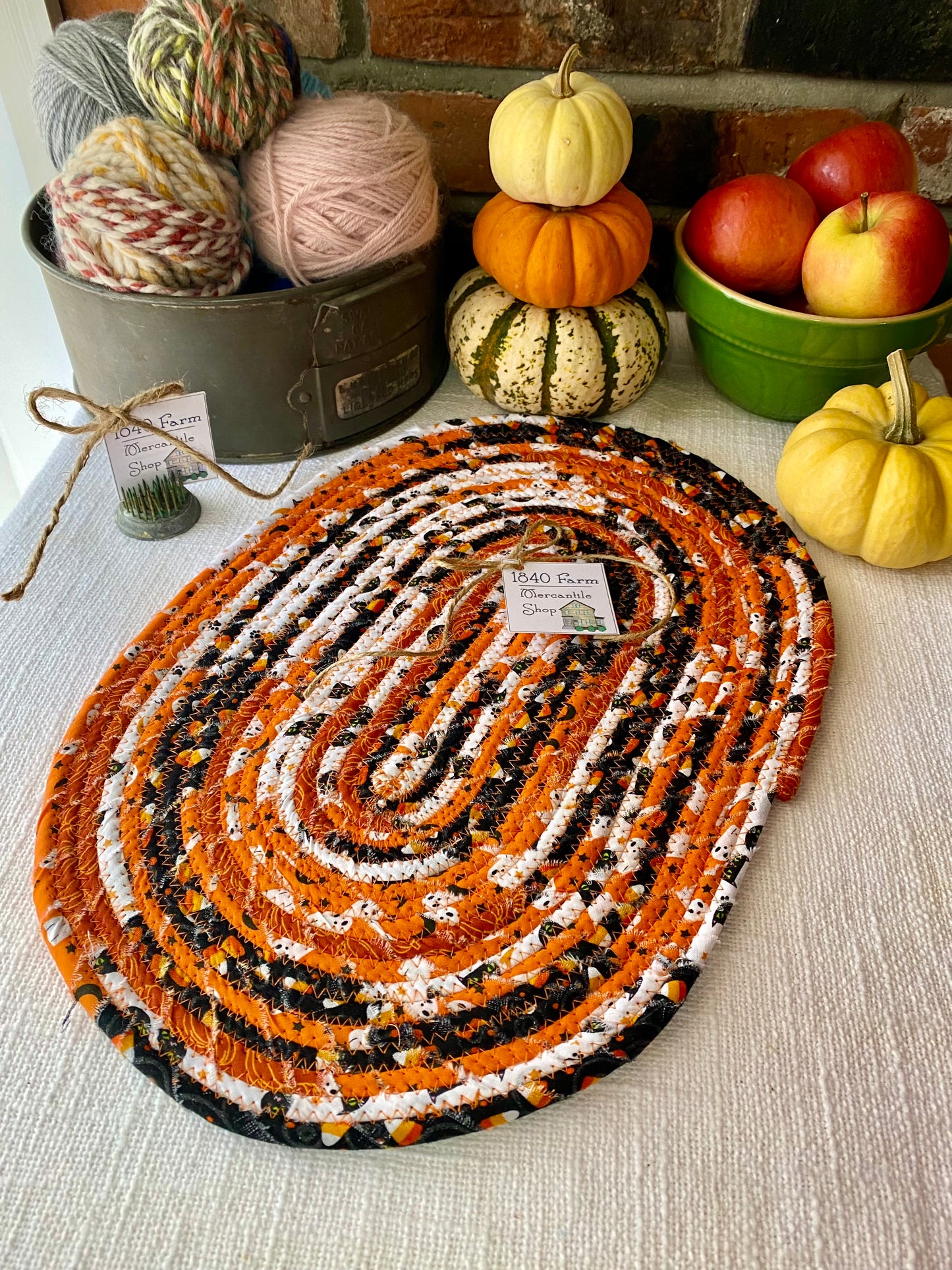 10” x 15" Extra Large Oval Flat Trivet- Halloween