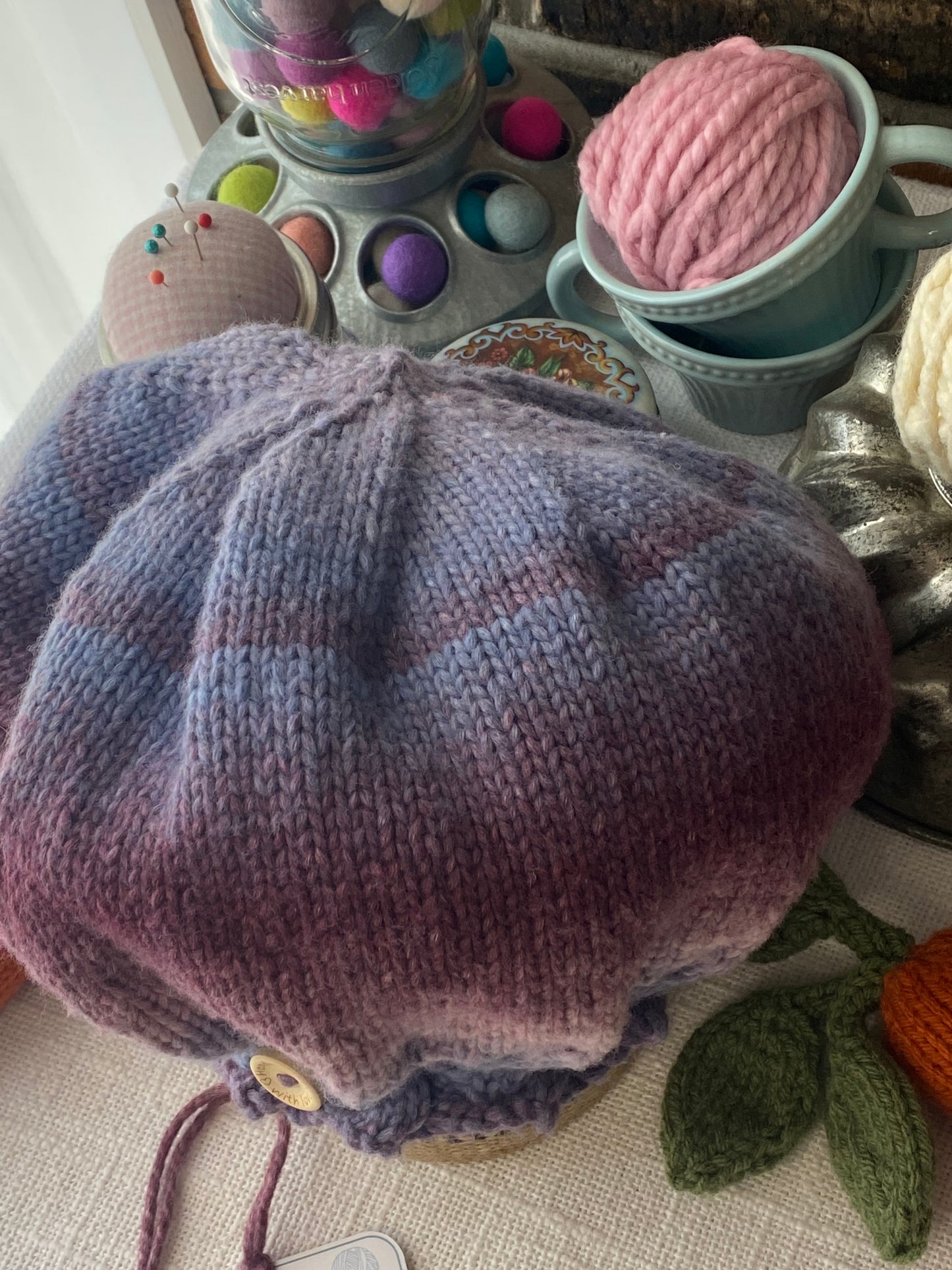 Ocean Waves Hat in Berry