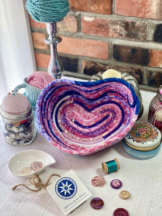 Medium Heart Shaped Table Basket #1974