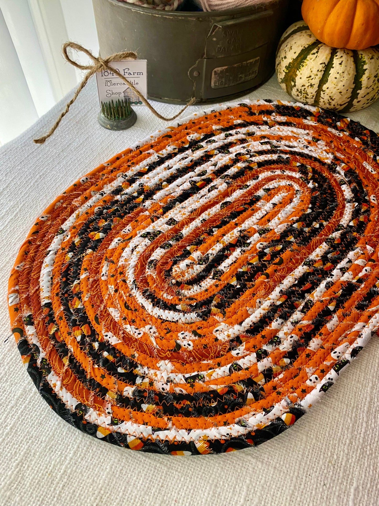 10” x 15" Extra Large Oval Flat Trivet- Halloween