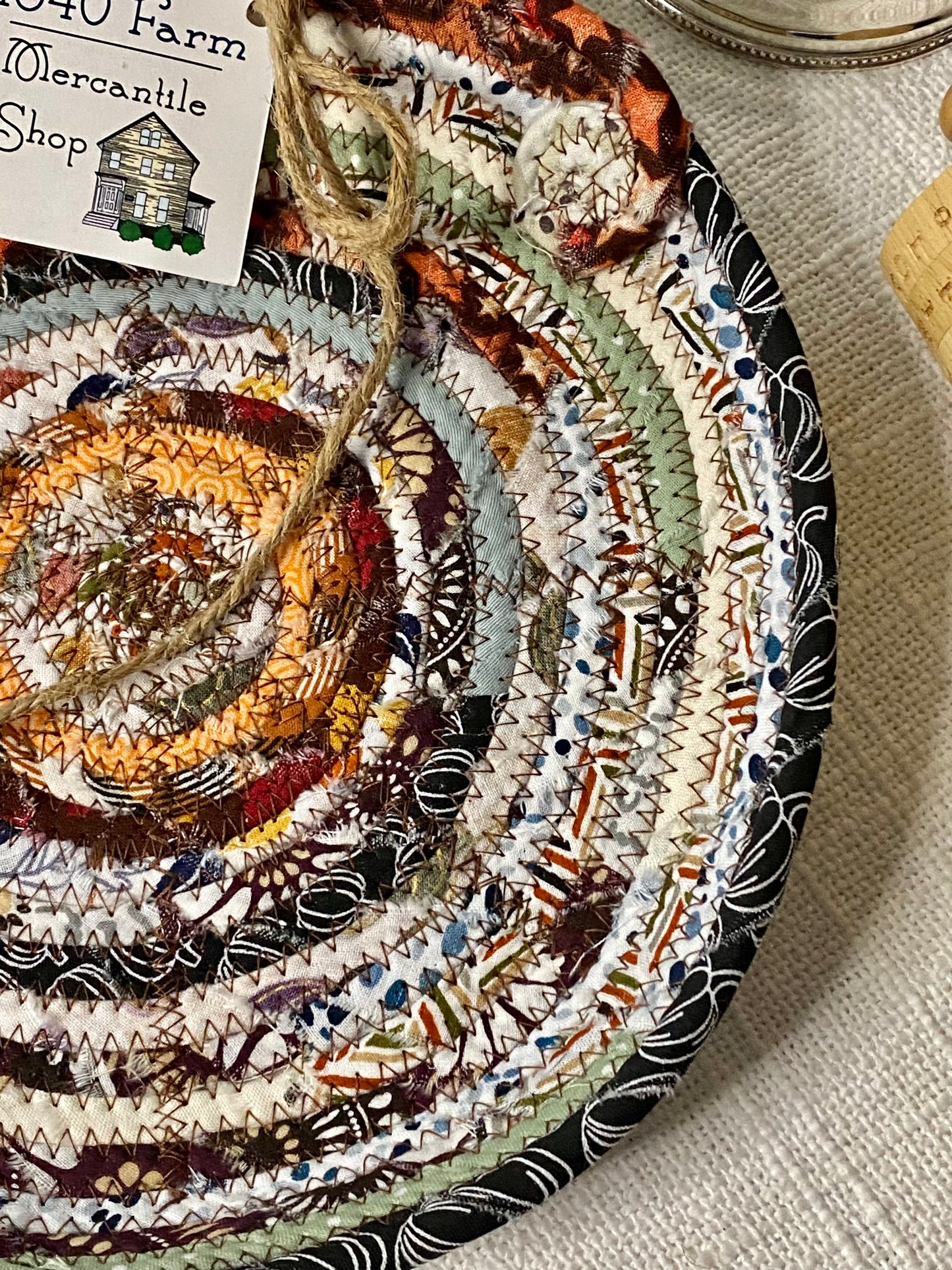 Fall - 8” Large Saucer Style Trivet