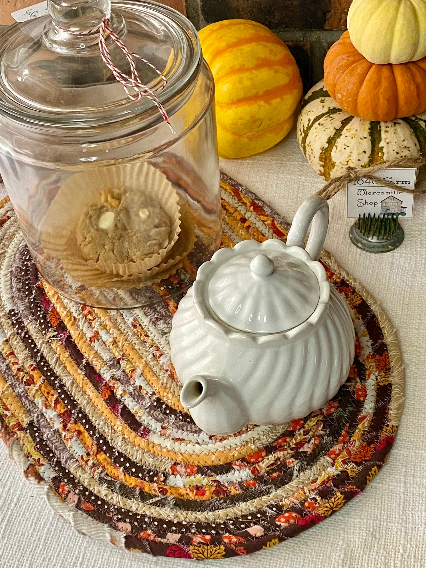 Fall 10” x 15" Extra Large Oval Flat Trivet