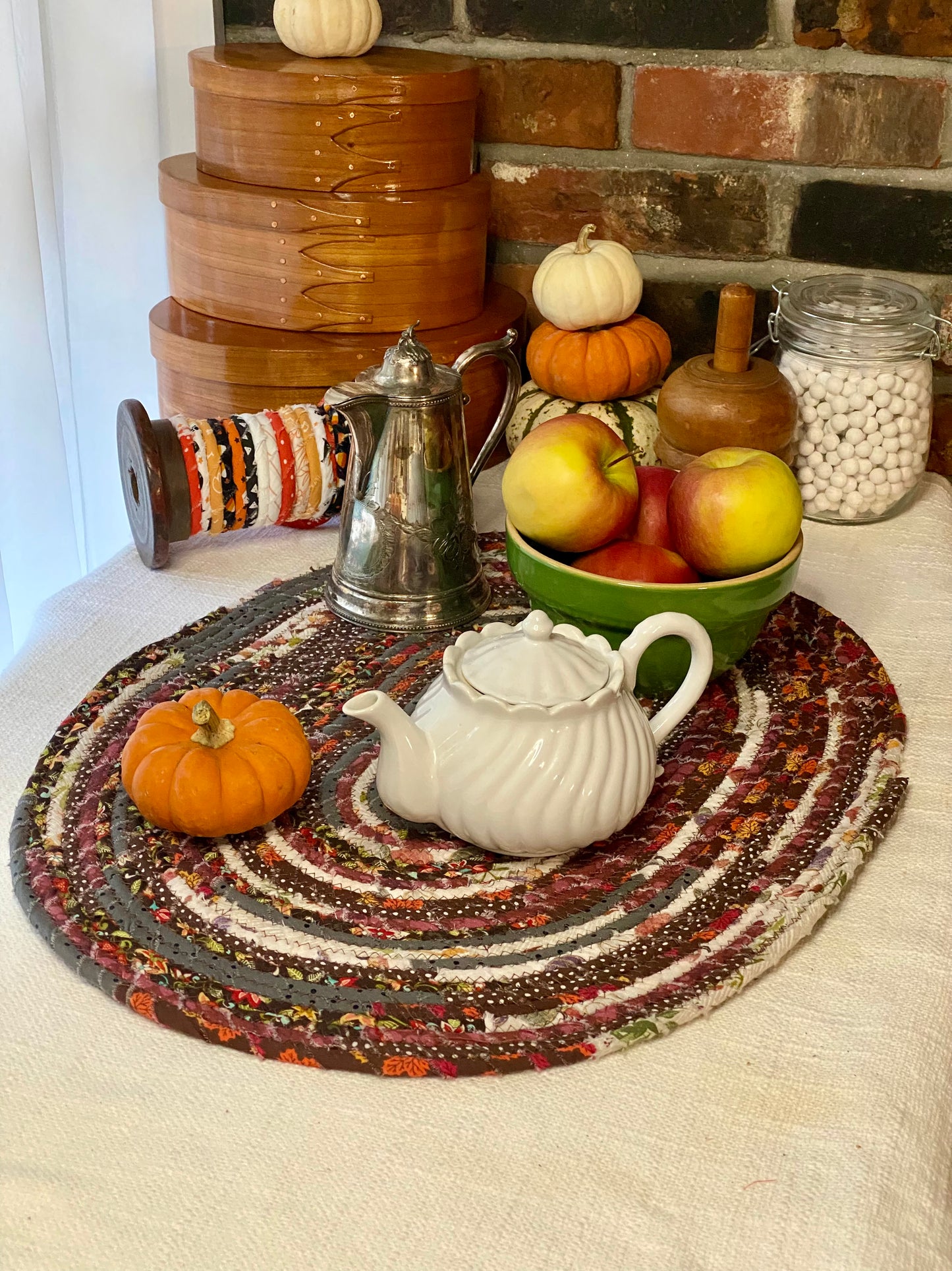 Fall 16 x 20 Oblong Trivet