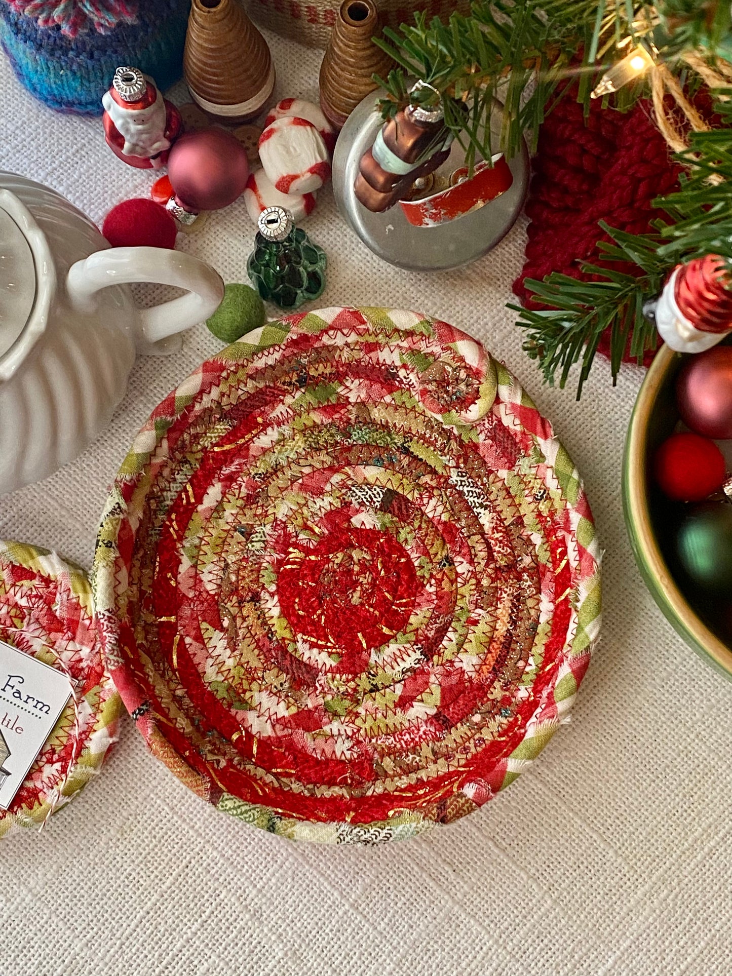 6” Medium Saucer Style Trivet and Set of Two Coasters