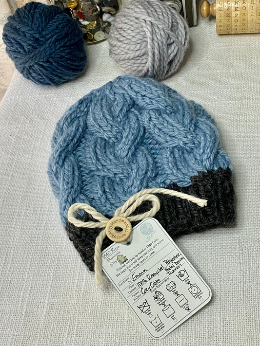 Cozy Cables Hat in Faded Denim and Raven- Recycled Synthetic Fiber be