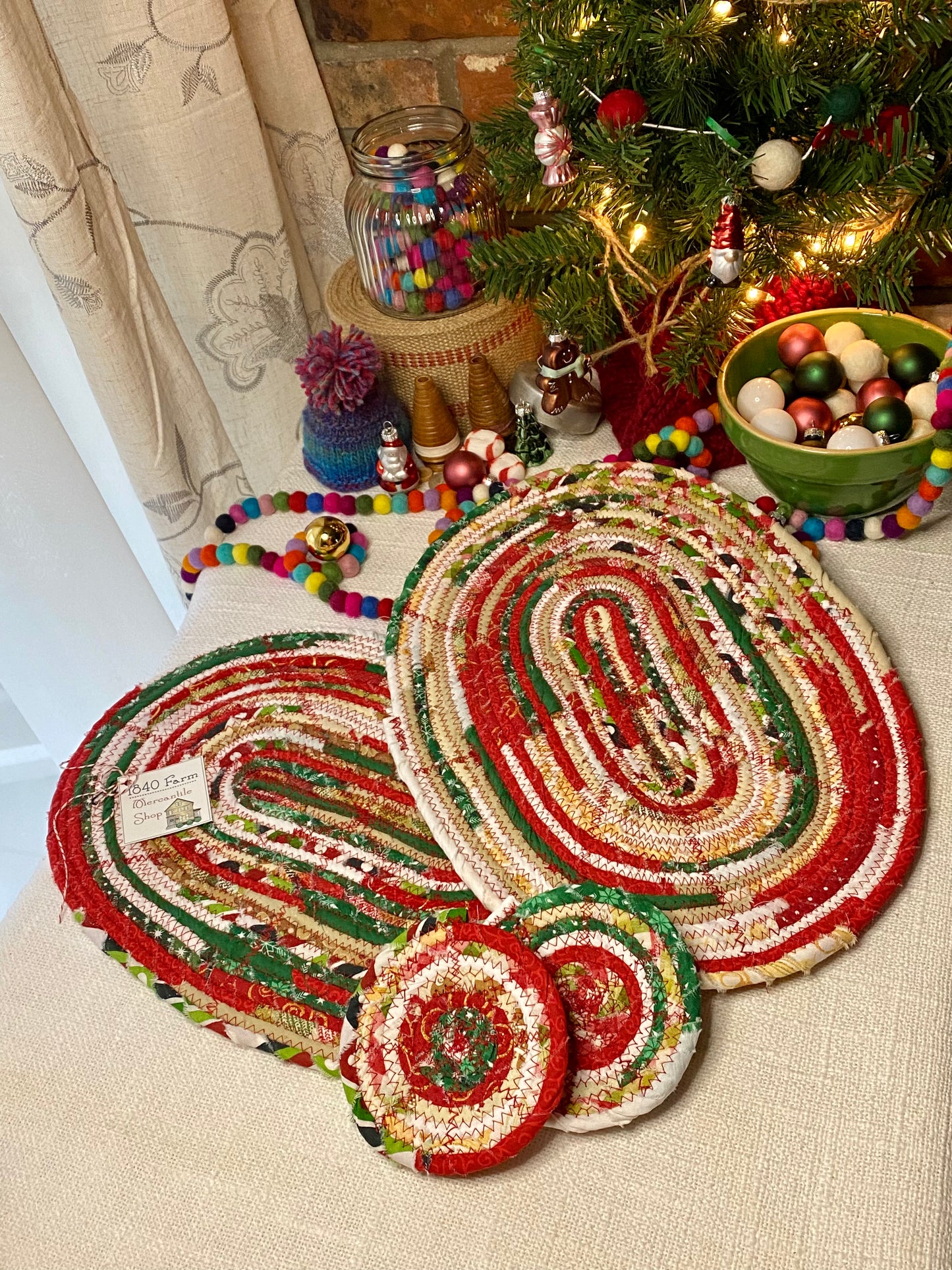 Made to Order - 10” x 15" Extra Large Oval Flat Trivet and matching pair of coasters- Holiday