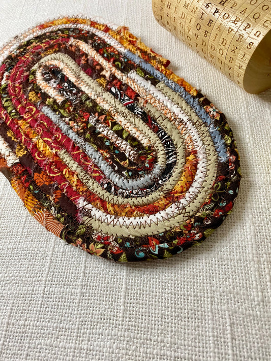 Fall 6”x 11" Oval Trivet