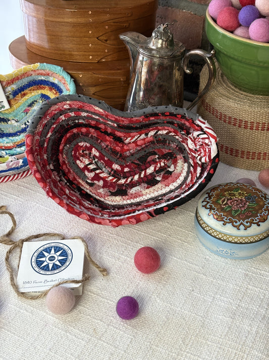 Small Heart Shaped Table Basket #2013 - Valentine’s Day 2025