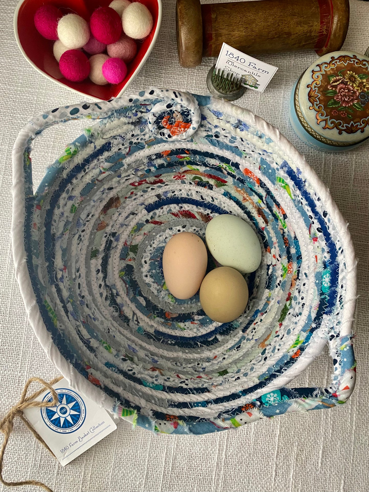 Medium Egg Basket #1926