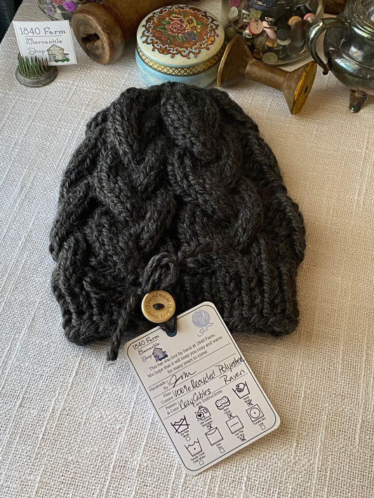 Cozy Cables Hat - Recycled Synthetic Fiber - Raven