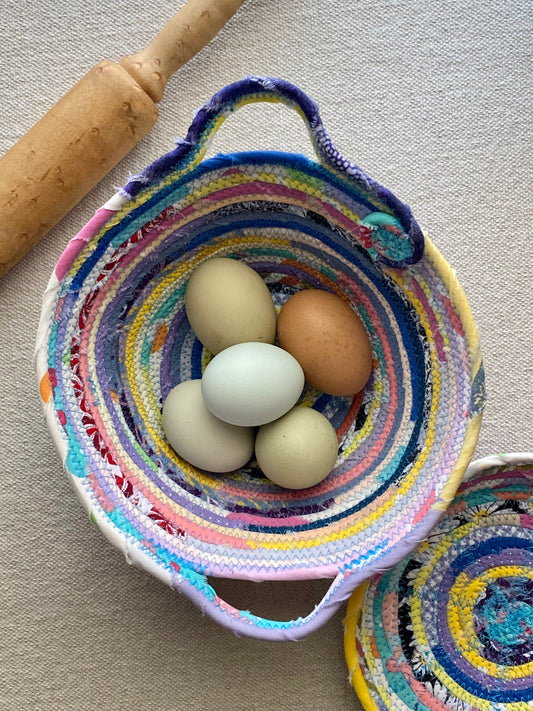 Small Egg Basket #1813